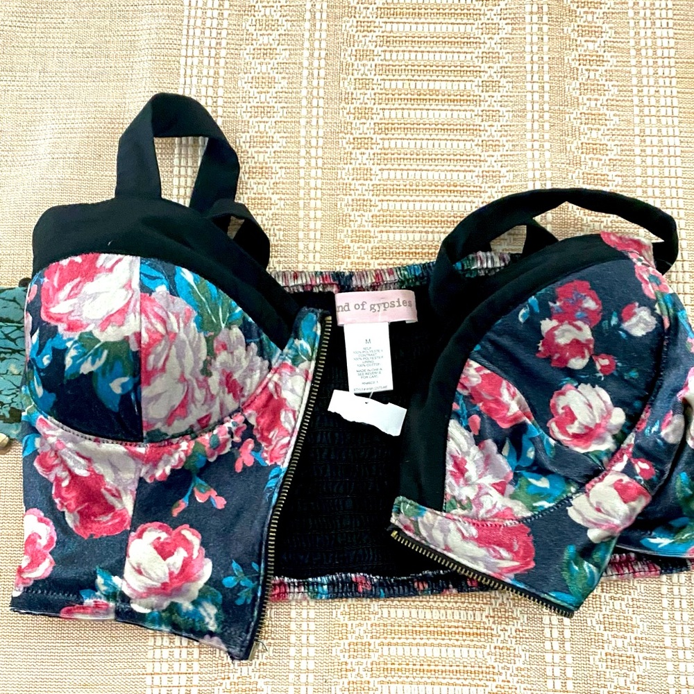 Band of Gypsies floral crop top